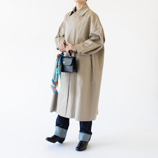 MANTERO シルクスカーフ(68×68)／MANTERO（マンテロ）｜愛着を持って