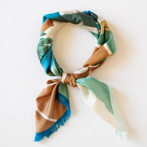 MANTERO シルクスカーフ(68×68)(LIGHT BLUE)