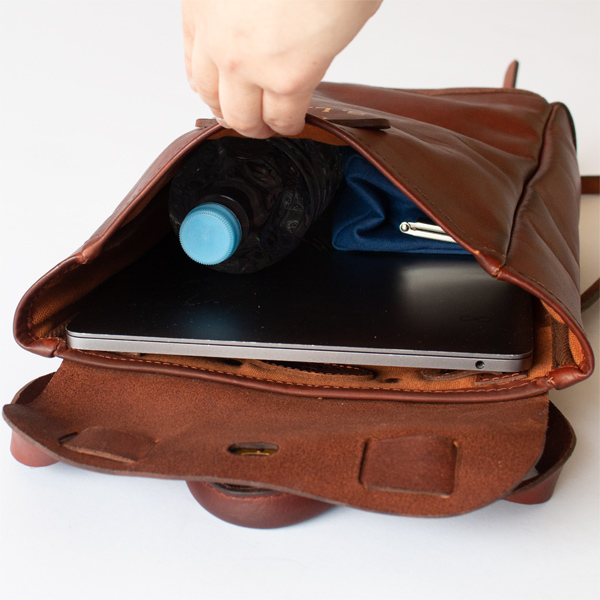 収納例(CAMEL) 収納例(CAMEL)