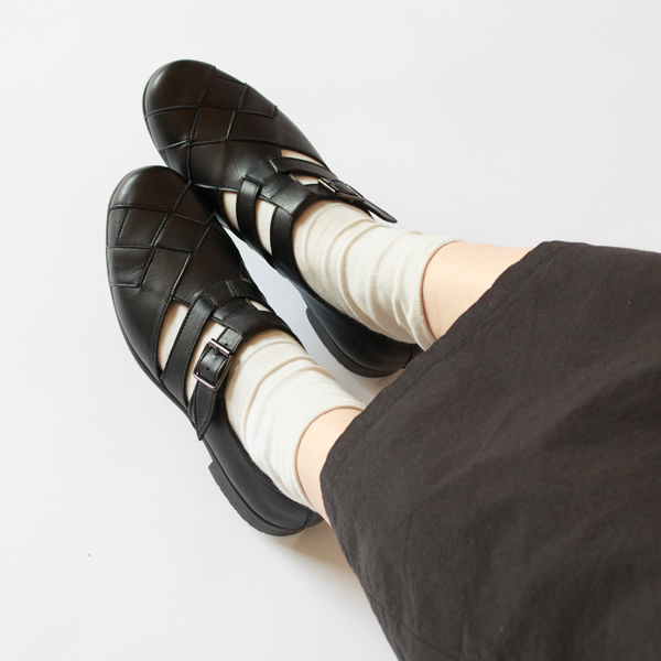 メッシュストラップシューズ TR-029 BLACK／chausser（ショセ）｜愛着