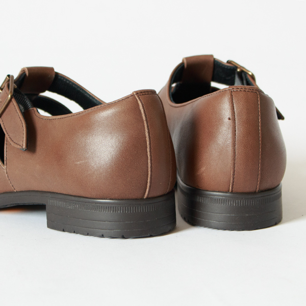 メッシュストラップシューズ TR-029 D.BROWN／chausser（ショセ