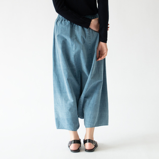 綿インディゴ染 サルエルパンツ／FACTORY（ファクトリー）｜愛着を持っ