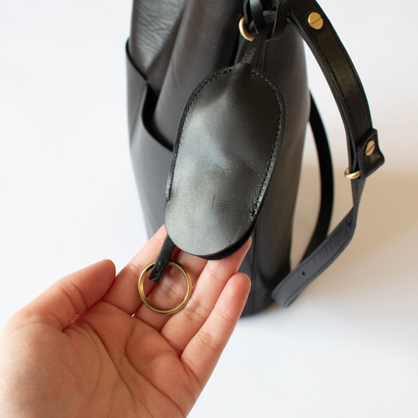 チャーム付き チャーム付き