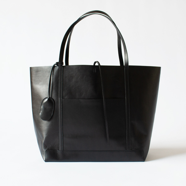 APERTO トートバッグ Maxi Tote APERTO トートバッグ Maxi Tote