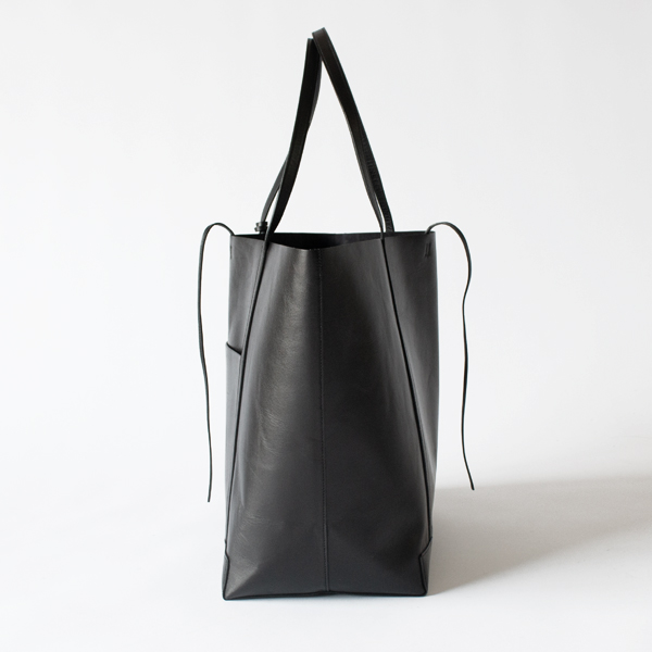 APERTO トートバッグ Maxi Tote APERTO トートバッグ Maxi Tote