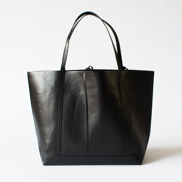 APERTO トートバッグ Maxi Tote APERTO トートバッグ Maxi Tote