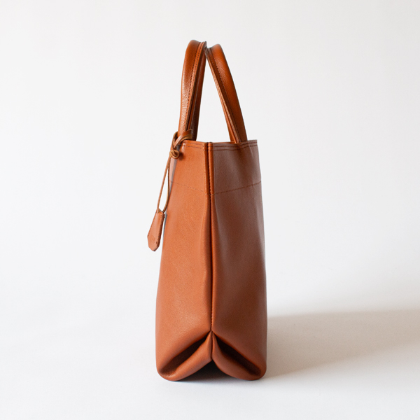 SOLUM ランチバッグ S(CAMEL)