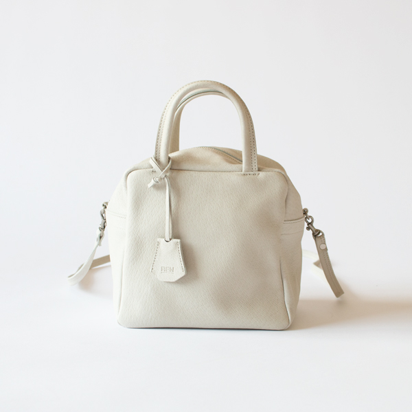 HALLIE 2WAYキューブポシェット(OATMEAL)