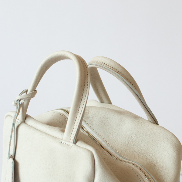 HALLIE 2WAYキューブポシェット(OATMEAL)