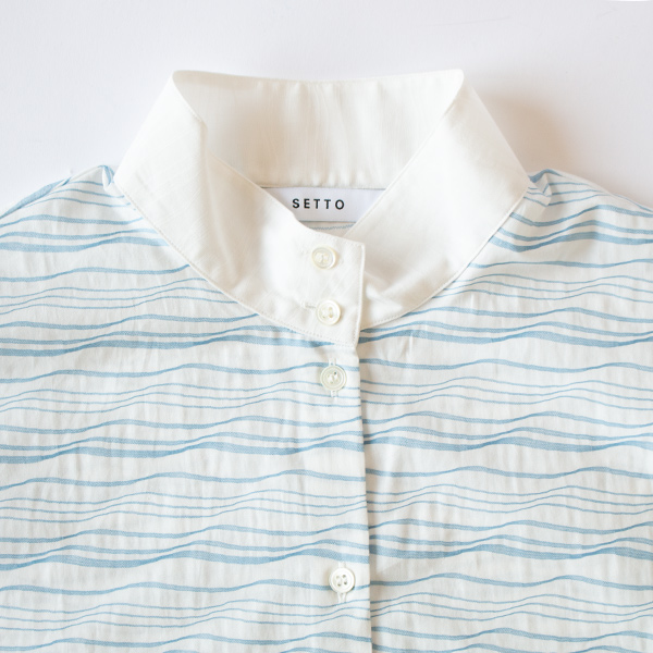 クラシカルなスタンドカラー(BLU) クラシカルなスタンドカラー(BLU)