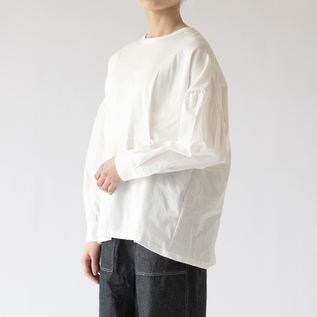 WHITE、身長160cm WHITE、身長160cm