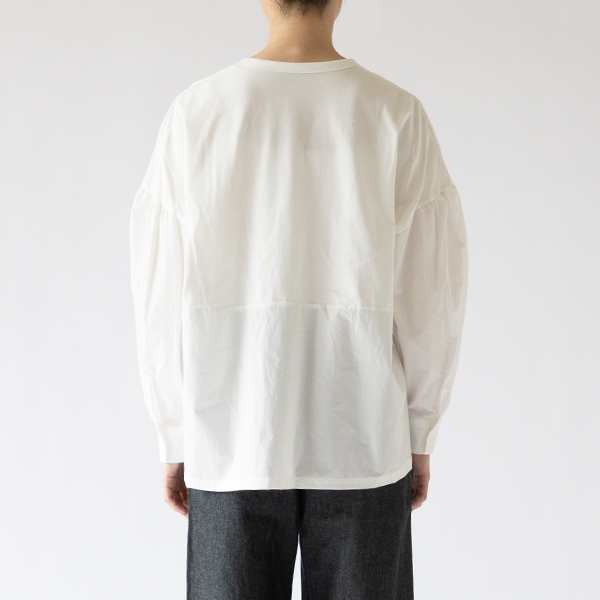WHITE、身長160cm