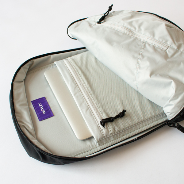 14インチPCやA4ファイルが収納可能(BLACK) 14インチPCやA4ファイルが収納可能(BLACK)