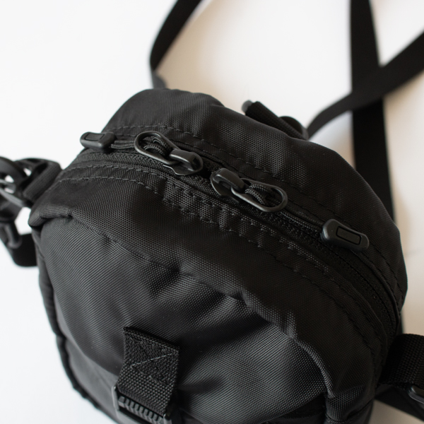 ECOPAK UR SHOULDER POUCH(BLK)