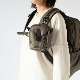ECOPAK UR BACKPACKとの組み合わせ(OLV、身長156cm) ECOPAK UR BACKPACKとの組み合わせ(OLV、身長156cm)