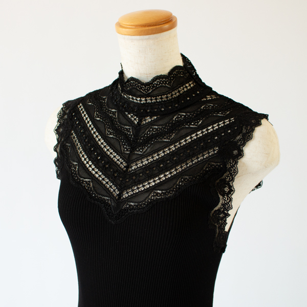シルクレース ハイネックノースリーブ BLACK