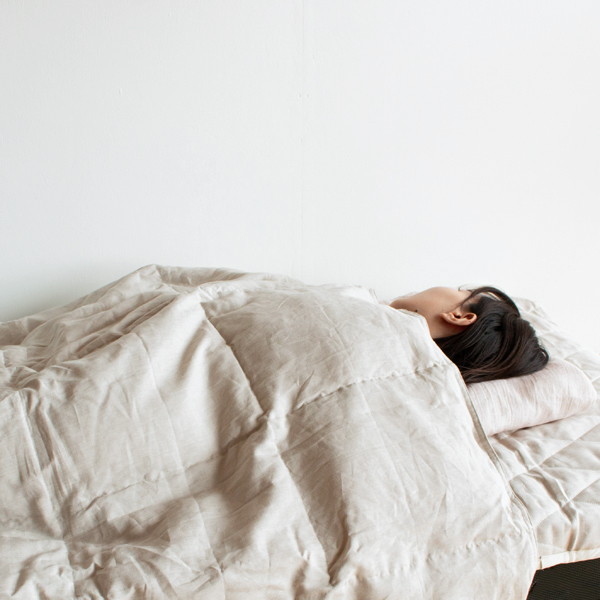 冷房の効いた部屋でちょうどいい体温を保ちます(シングル)