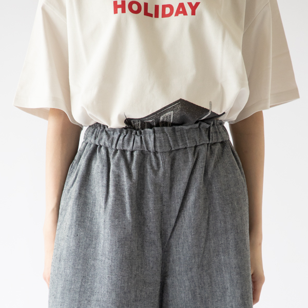 ウエストゴムでリラックスして穿けます(Black)