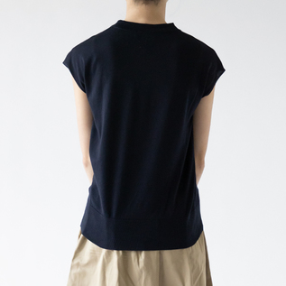 NAVY/M、身長160cm NAVY/M、身長160cm