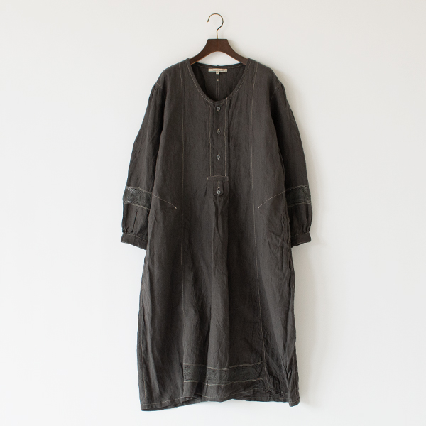 リネンレース ステッチドレス(CHARCOAL)