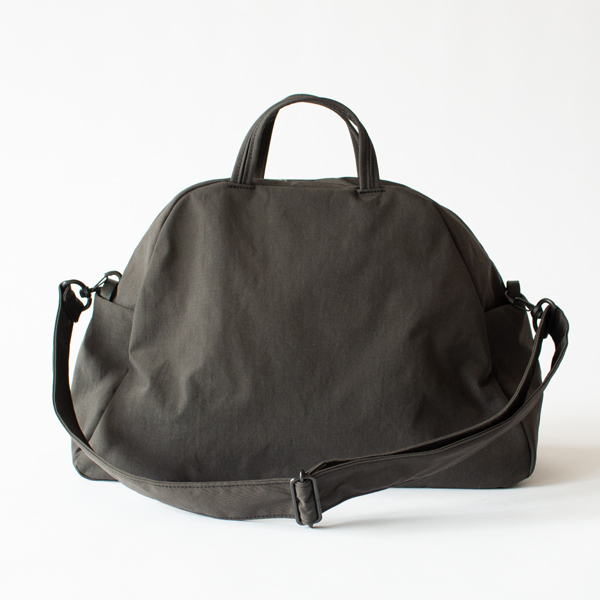 弱撥水シュリンクナイロンバッグ BIZU L(CHARCOAL)