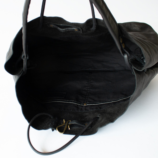 開けたところ(CHARCOAL BLACK) 開けたところ(CHARCOAL BLACK)