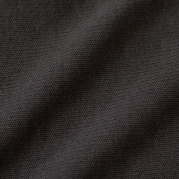 コットン100%の繊細でシアーな天竺素材(CHARCOAL)