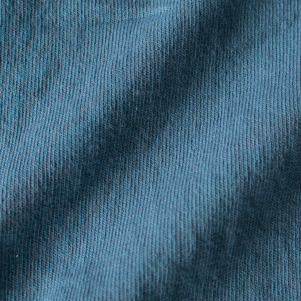 Goodwearのイメージによく合うヴィンテージのようなブルー