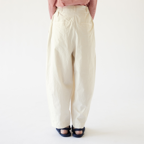 WHT、身長160cm WHT、身長160cm