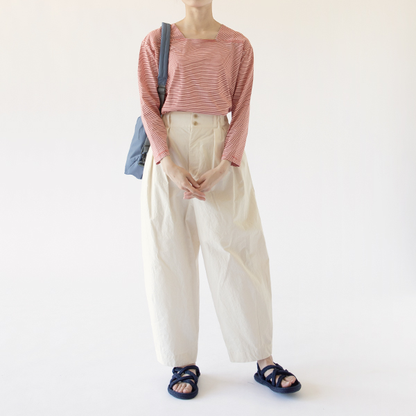 WHT、身長160cm WHT、身長160cm