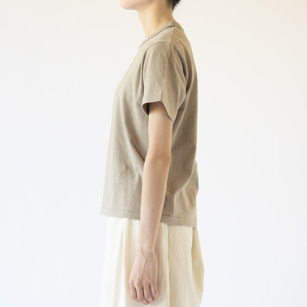 身長162cm（KHAKI）