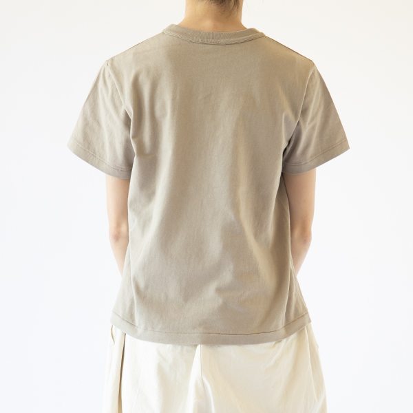 身長162cm（KHAKI）
