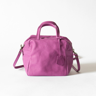 HALLIE 2WAYキューブポシェット