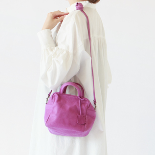 HALLIE 2WAYキューブポシェット／REN（レン）｜愛着を持ってずっと使い