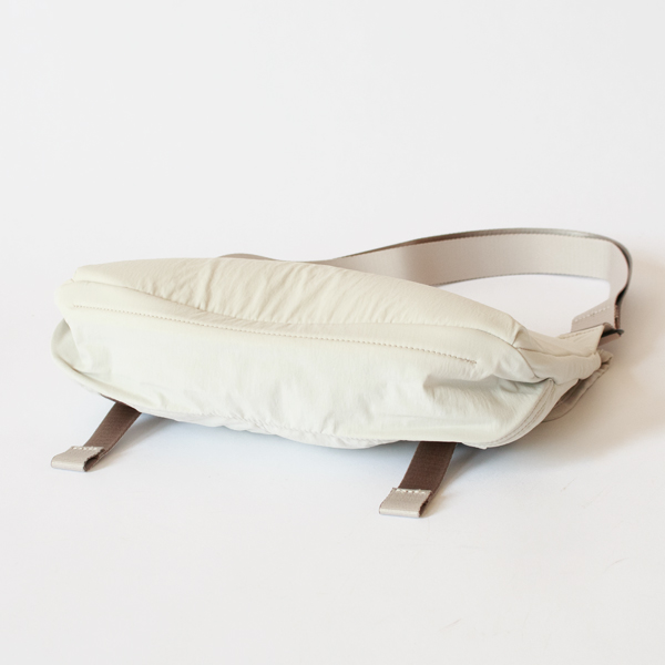 ショルダーバッグ Cinch Messenger（Oat）
