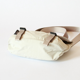 ショルダーバッグ Cinch Mini Messenger(Oat)