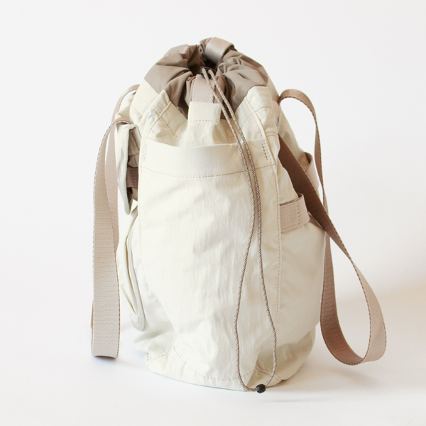 トートバッグ Cinch Tote（Oat）