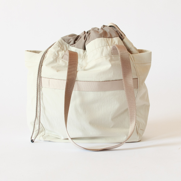 トートバッグ Cinch Tote（Oat）