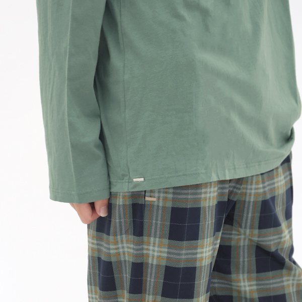 身長180cm(green)