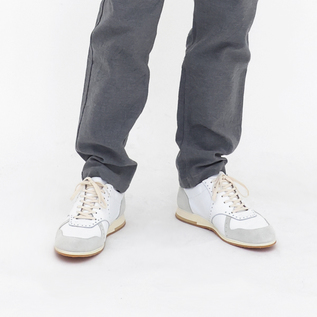 MUKAVA メンズ レザースニーカー WHITE／chausser（ショセ）｜愛着を