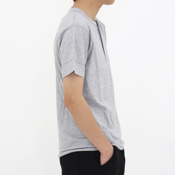 身長180cm(L)