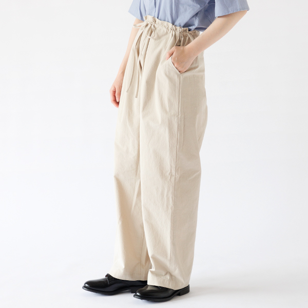 BEG、身長163cm BEG、身長163cm