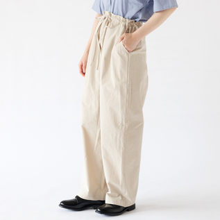 BEG、身長163cm BEG、身長163cm