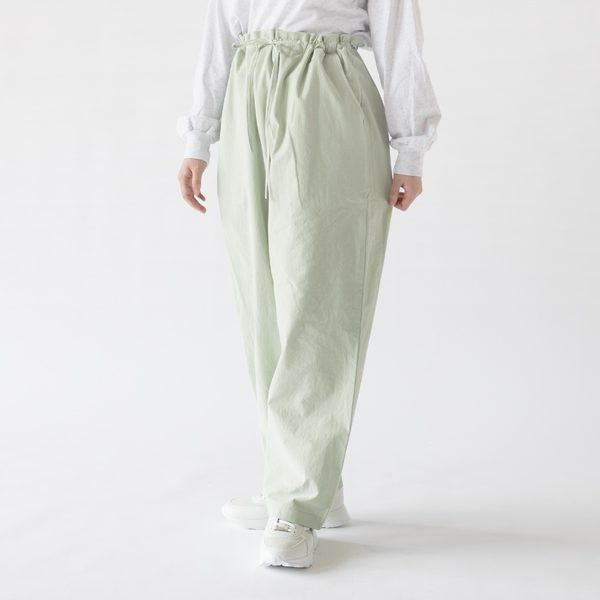 GRN、身長163cm GRN、身長163cm