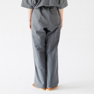 GRY、身長163cm GRY、身長163cm