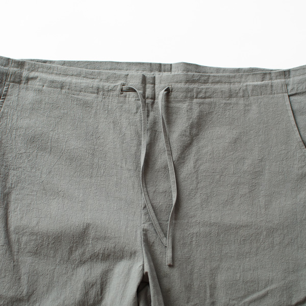 ウエストの紐で自在にサイズ調節できるイージー仕様(GRY) ウエストの紐で自在にサイズ調節できるイージー仕様(GRY)