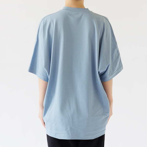 ドルマンスリーブTシャツ　LAZIO（身長162cm）