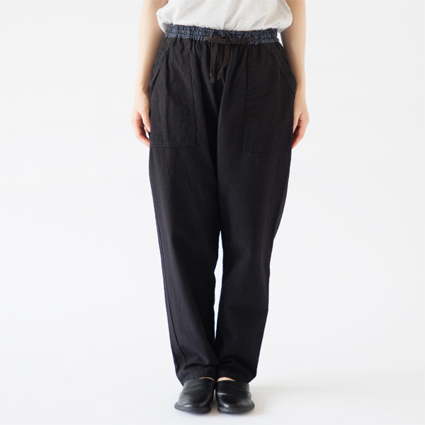 身長162cm　スラブ 黒M
