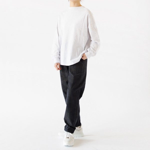 身長162cm　スラブ カーキ M
