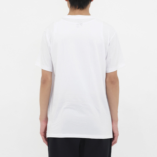 身長180cm　Lサイズ着用